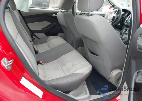 2014 Ford Focus Se from USA, damaged, VIN 1FADP3F21EL231363